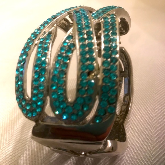 Silver Tone Cuff Bracelet with Aquamarine Crystals Set in Swirling Waves Design - Picture 7 of 7